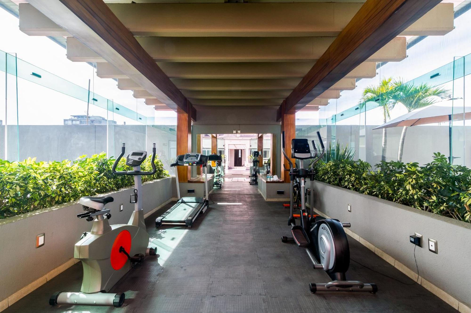 Hotel Meson Ejecutivo Guadalajara Minerva - Av Mexico Exterior foto